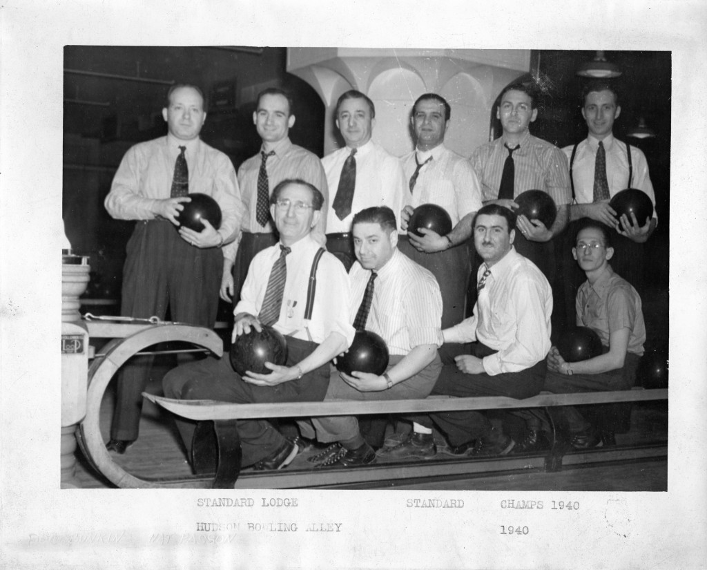 standard lodge bowling team